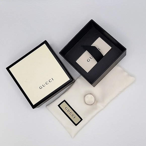 Gucci GG Marmont Cabled Sterling Silver Band - Picture 2 of 5